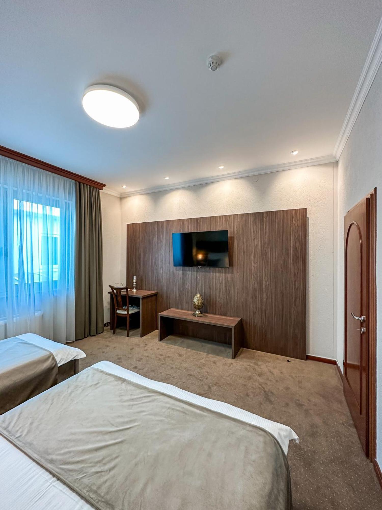 Hotel Vidovic Banja Luka Ngoại thất bức ảnh