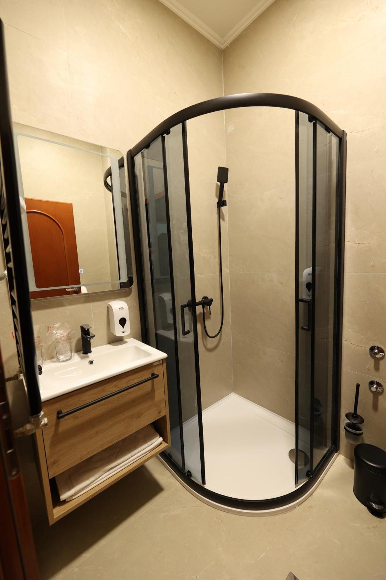 Hotel Vidovic Banja Luka Ngoại thất bức ảnh