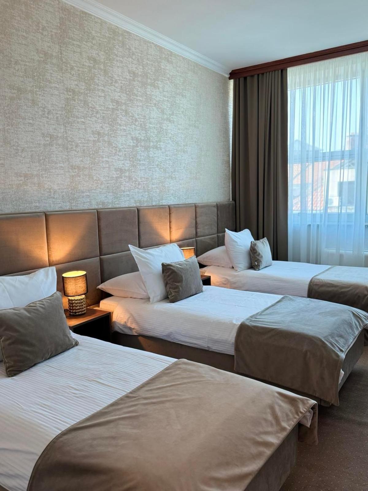 Hotel Vidovic Banja Luka Ngoại thất bức ảnh