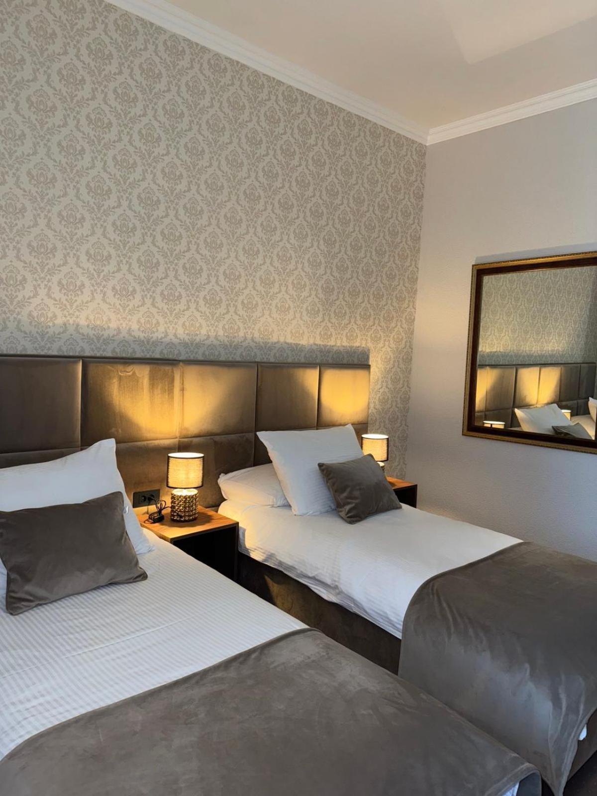 Hotel Vidovic Banja Luka Ngoại thất bức ảnh
