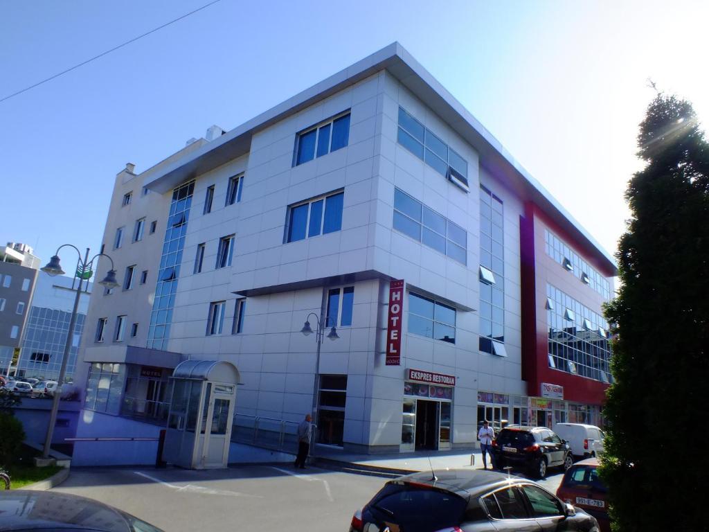 Hotel Vidovic Banja Luka Ngoại thất bức ảnh